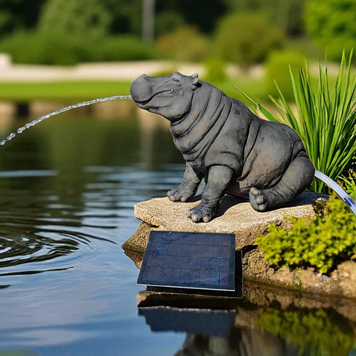 Solar Wasserspeier Nilpferd 34 cm detailreich Teichfigur Teichdeko Gartenfigur Gartendeko Springbrunnen Solarbrunnen Brunnen