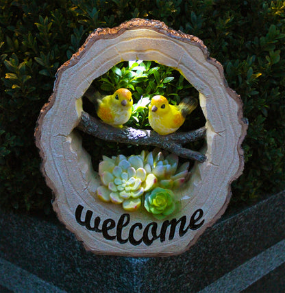 Solar Gartenfigur Welcome Baumstamm mit Vögeln Schild Figur beleuchtet