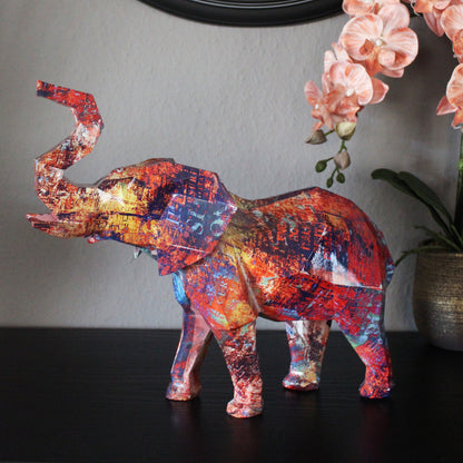 Dekofigur Elefant 38 cm Modernes Pop Art und Graffiti Design Kantige geometrische Skulptur aus Polyresin Bunte Deko für Wohnzimmer und Büro Hingucker und Geschenkidee