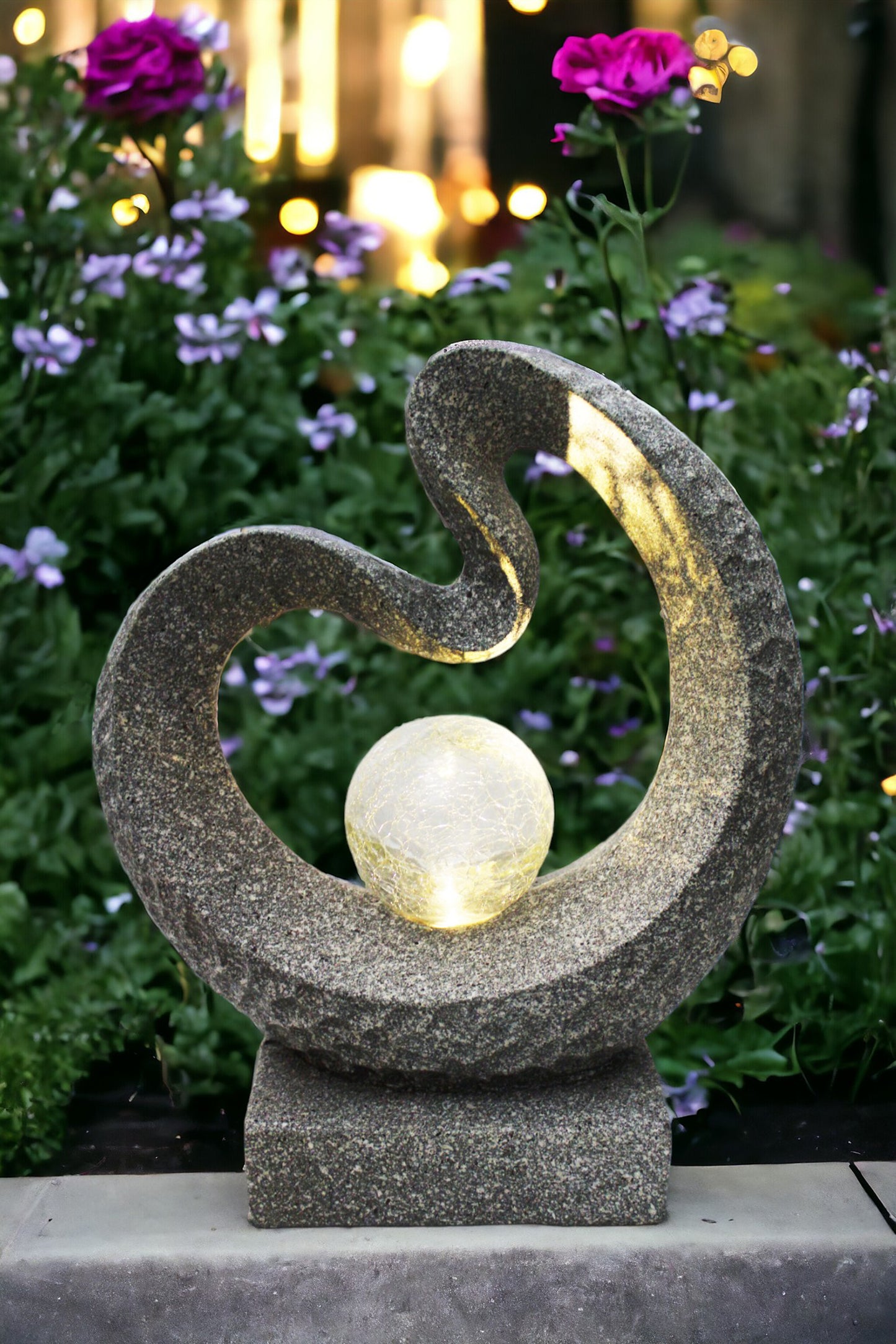 Solarleuchte Skulptur Granit-Optik moderne Solarlampe 33,5 x 39 cm
