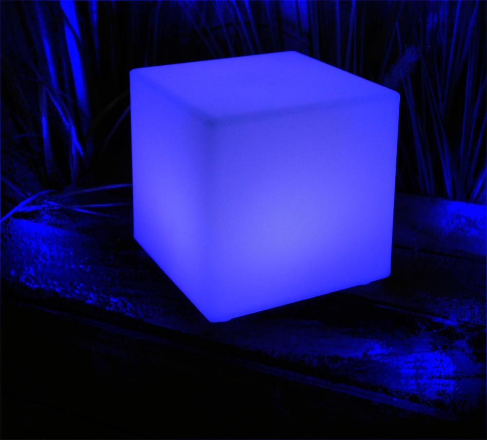 Design Lampe PL203 mit Akku Funktion RGB Würfel 15x15