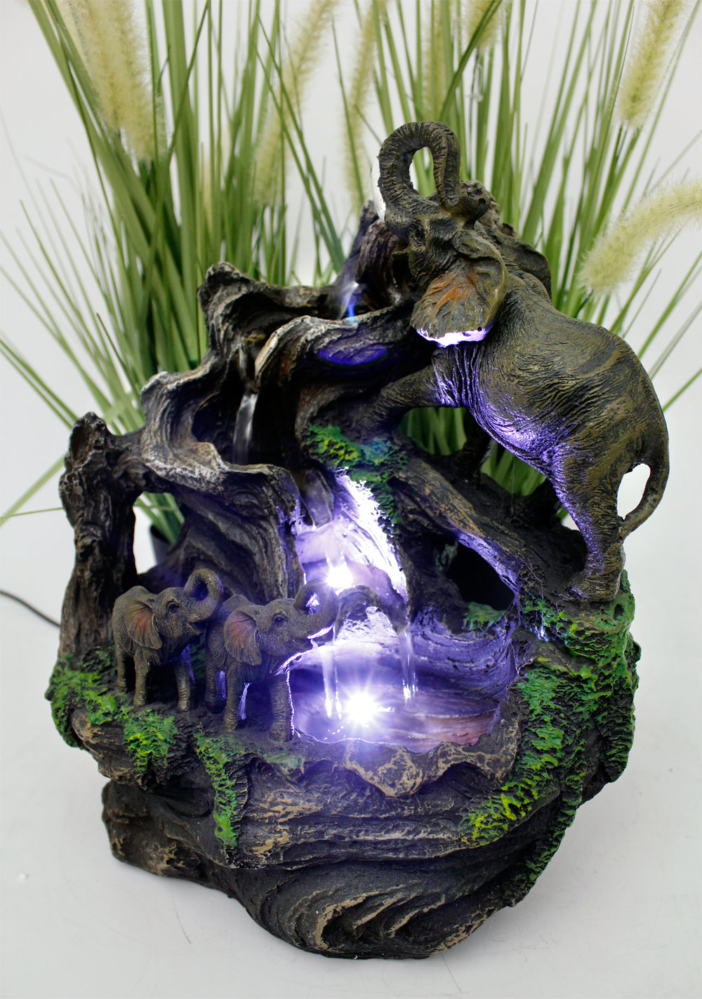 Zimmerbrunnen Elefant mit LED Beleuchtung