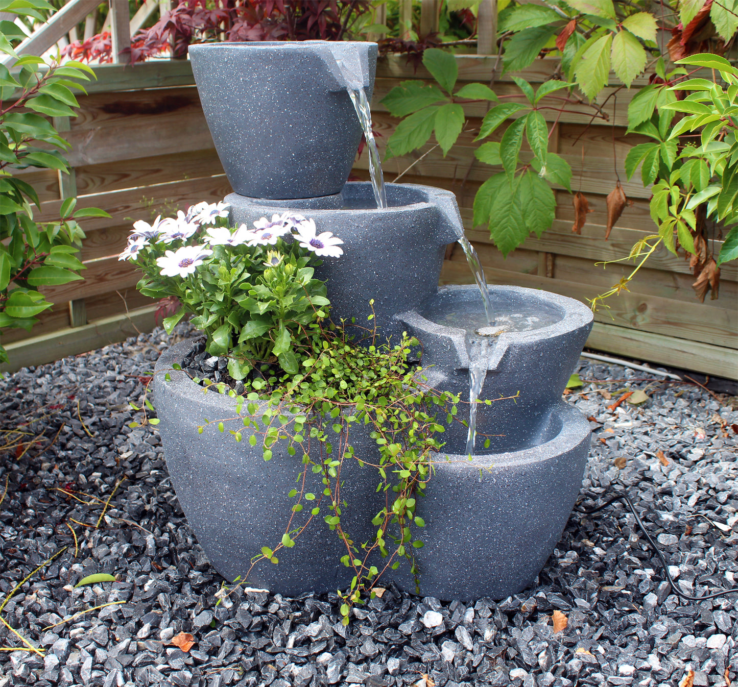Springbrunnen Botana mit Beleuchtung