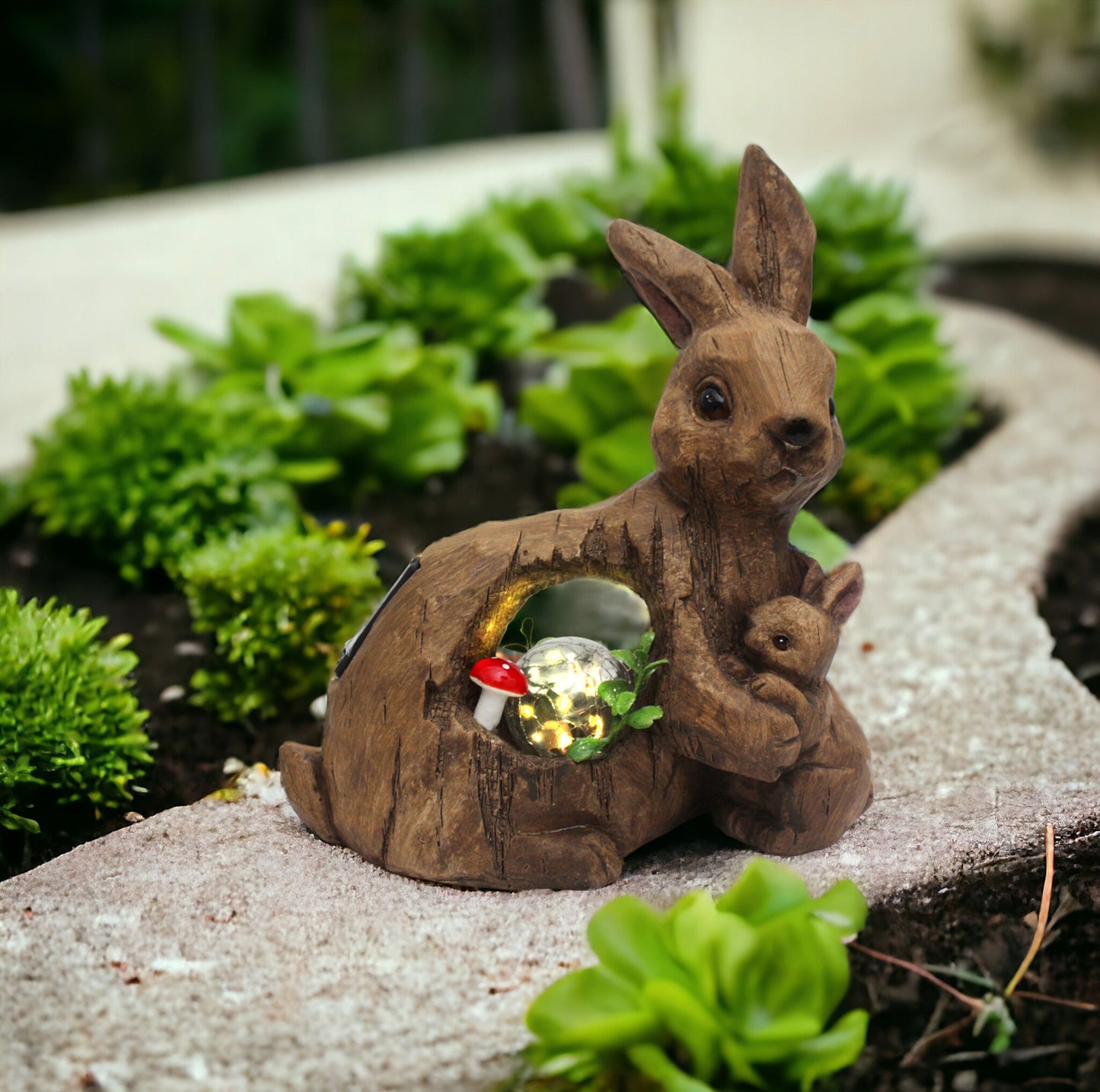 Solar Gartenfigur Hase mit Glaskugel Hasenfamilie Tierfigur Gartendekoration Solarlampe